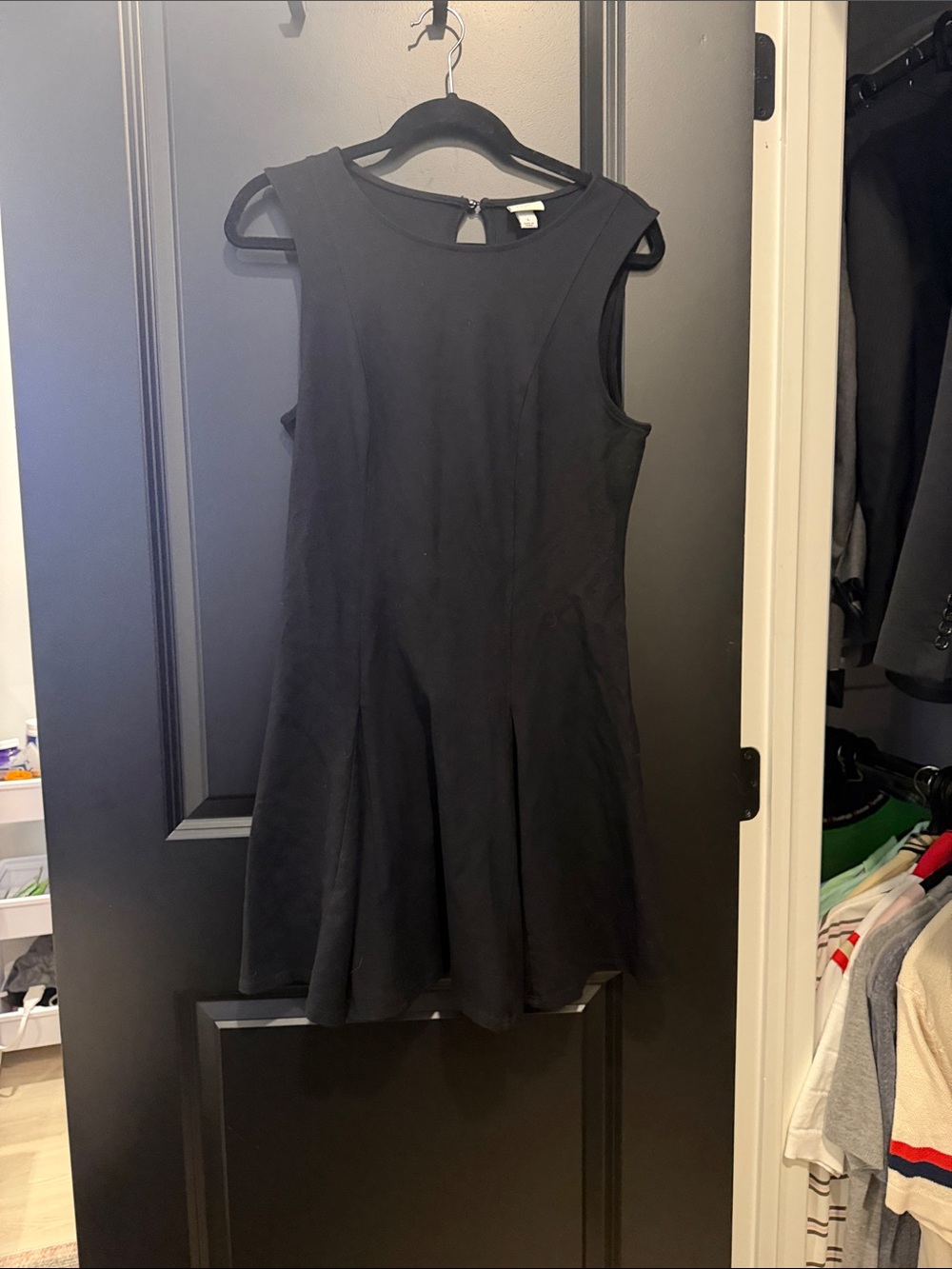 a new day Black Round-Neck Dress with Keyhole